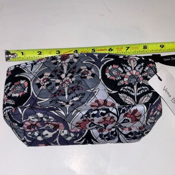 NWT Vera Bradley Ornate Blooms MEdium travel cosmetic make up bag water proof - Picture 7 of 7